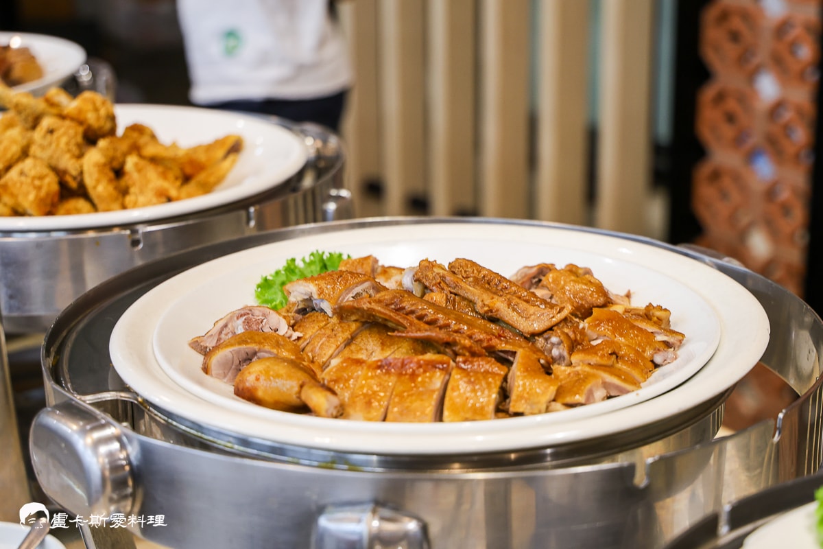 宜蘭賞螢推薦｜頭城農場賞螢火蟲：$499起 起享農村美食吃到飽、專業生態導覽，超強懶人行程全攻略！